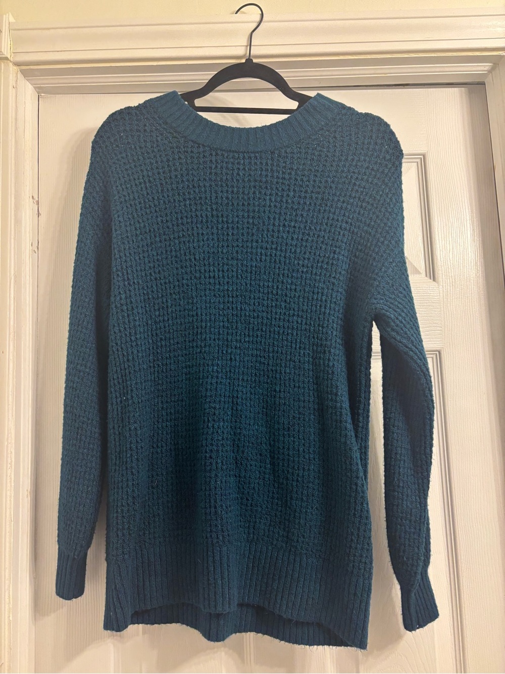 American Eagle Outfitters Women’s Teal Waffle Knit Crewneck Sweater
